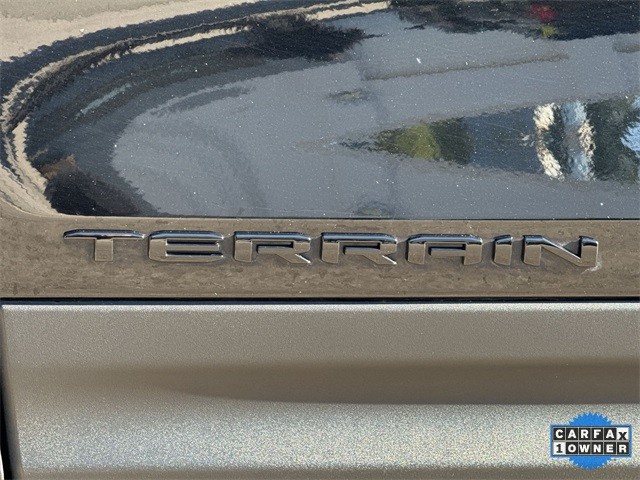 GMC Terrain Vehicle Full-screen Gallery Image 34