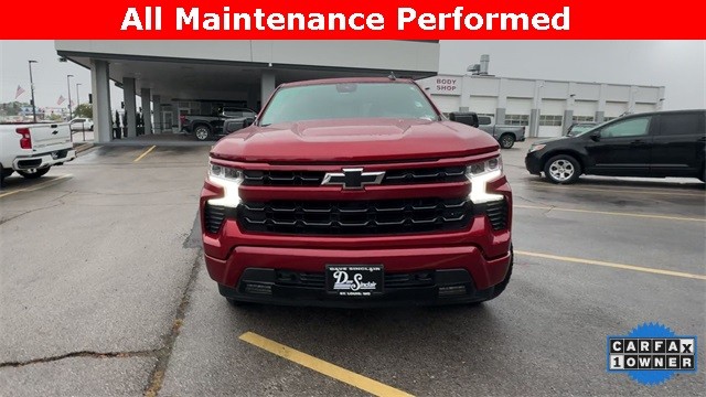 Chevrolet Silverado 1500 Vehicle Full-screen Gallery Image 03