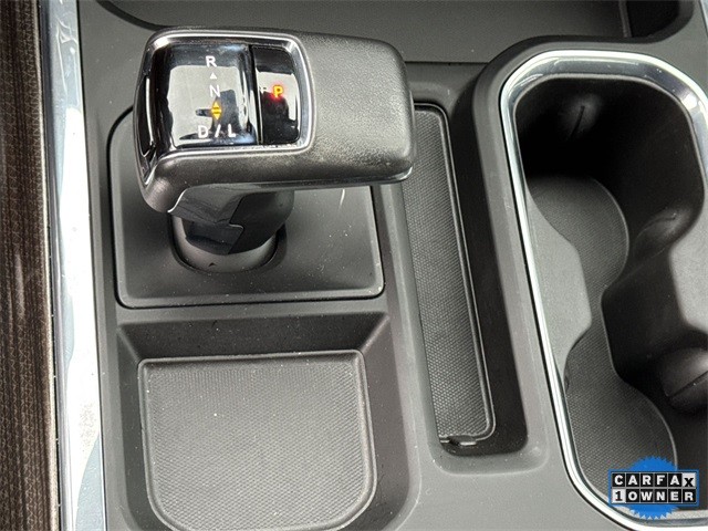 Chevrolet Silverado 1500 Vehicle Full-screen Gallery Image 20