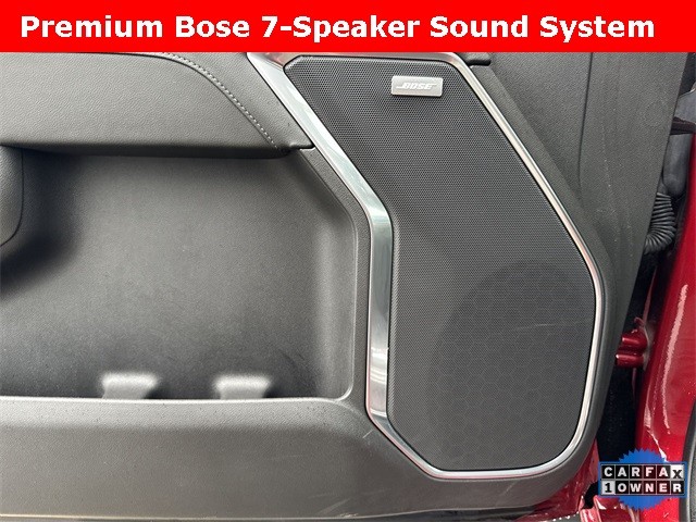 Chevrolet Silverado 1500 Vehicle Full-screen Gallery Image 28