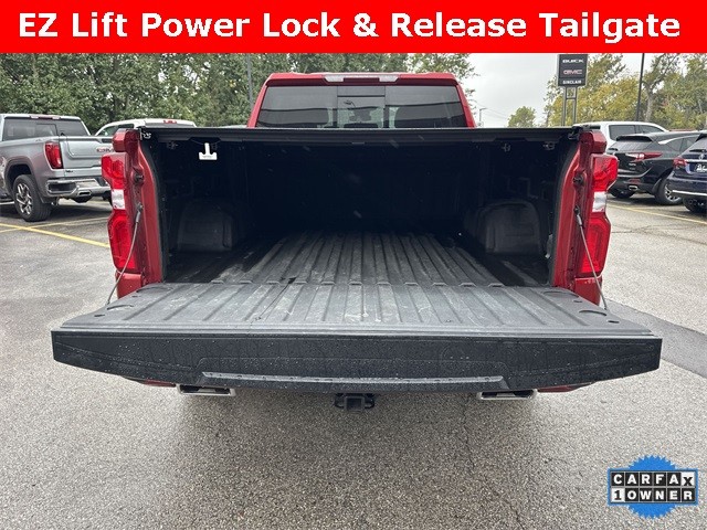 Chevrolet Silverado 1500 Vehicle Full-screen Gallery Image 30