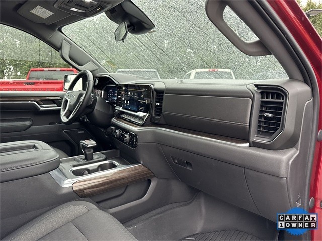 Chevrolet Silverado 1500 Vehicle Full-screen Gallery Image 33