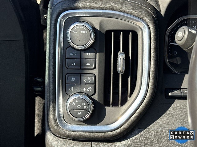 GMC Sierra 1500 Limited Vehicle Full-screen Gallery Image 40