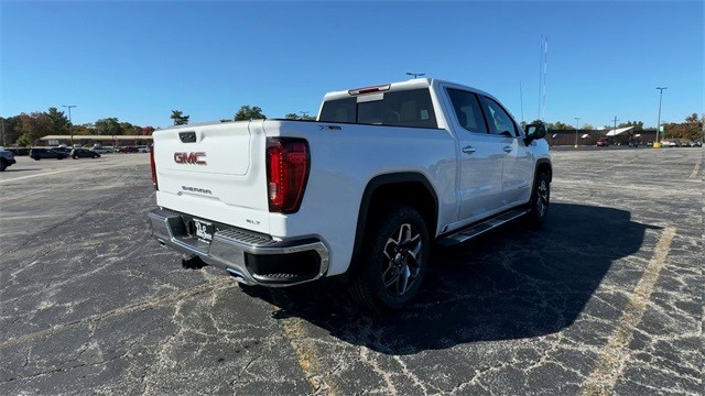 GMC Sierra 1500 Vehicle Full-screen Gallery Image 08