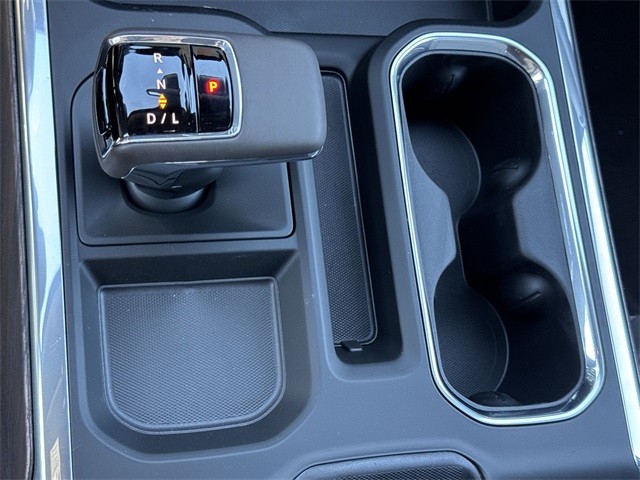 GMC Sierra 1500 Vehicle Full-screen Gallery Image 20