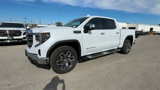 GMC Sierra 1500 Vehicle Full-screen Gallery Image 04