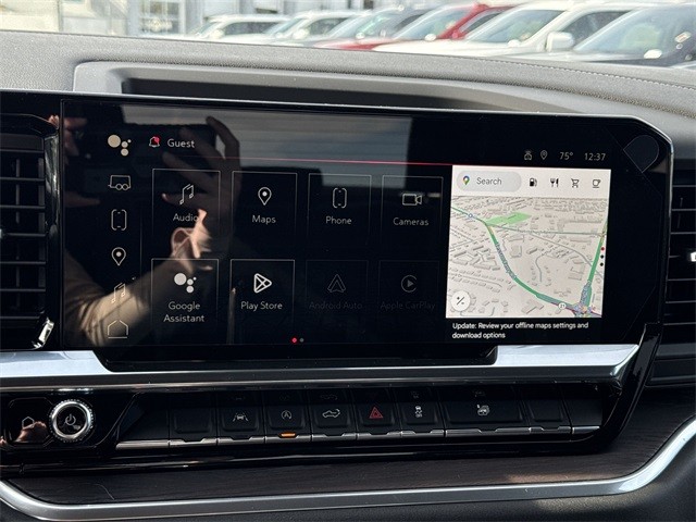 GMC Sierra 1500 Vehicle Full-screen Gallery Image 16