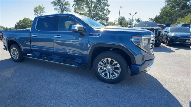 GMC Sierra 1500 Vehicle Full-screen Gallery Image 02