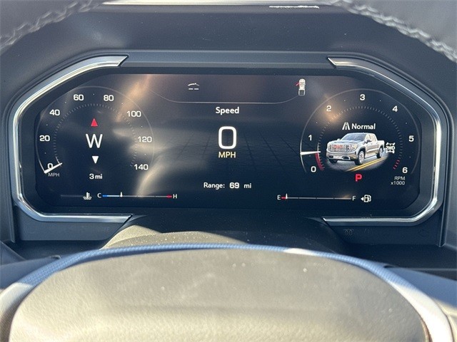 GMC Sierra 1500 Vehicle Full-screen Gallery Image 15