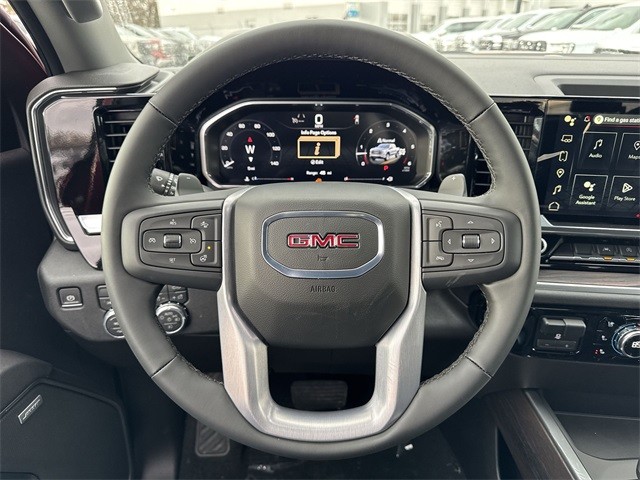 GMC Sierra 1500 Vehicle Full-screen Gallery Image 14