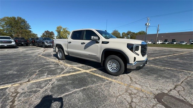 GMC Sierra 1500 Vehicle Full-screen Gallery Image 02