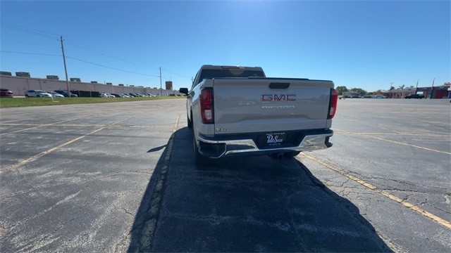 GMC Sierra 1500 Vehicle Full-screen Gallery Image 07