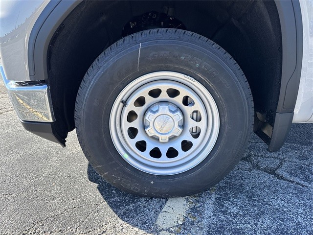 GMC Sierra 1500 Vehicle Full-screen Gallery Image 10