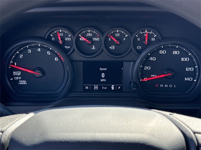 GMC Sierra 1500 Vehicle Full-screen Gallery Image 15