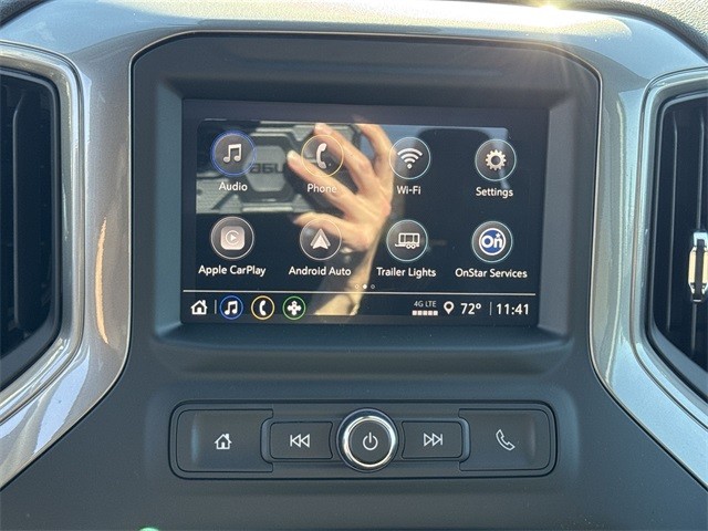 GMC Sierra 1500 Vehicle Full-screen Gallery Image 16