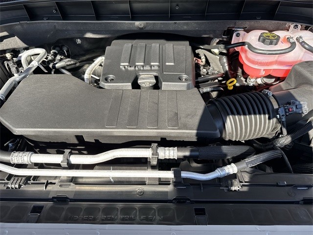 GMC Sierra 1500 Vehicle Full-screen Gallery Image 24