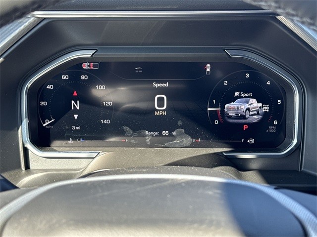 GMC Sierra 1500 Vehicle Full-screen Gallery Image 15