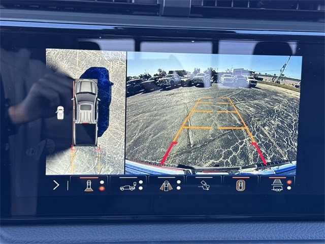 GMC Sierra 1500 Vehicle Full-screen Gallery Image 17