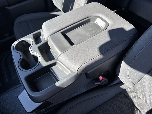 GMC Sierra 1500 Vehicle Full-screen Gallery Image 20