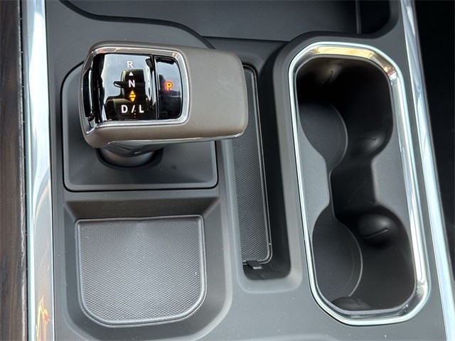 GMC Sierra 1500 Vehicle Full-screen Gallery Image 20