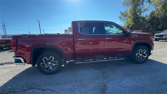 GMC Sierra 1500 Vehicle Full-screen Gallery Image 09