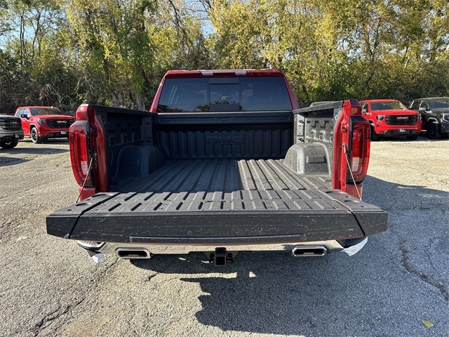 GMC Sierra 1500 Vehicle Full-screen Gallery Image 24