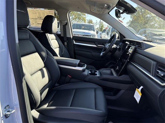 GMC Terrain Vehicle Full-screen Gallery Image 24