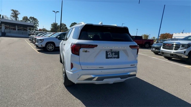 GMC Terrain Vehicle Full-screen Gallery Image 07