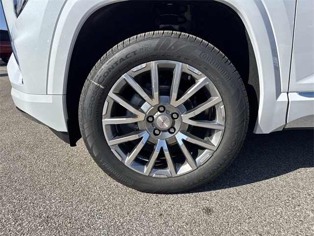 GMC Terrain Vehicle Full-screen Gallery Image 10