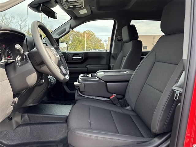 GMC Sierra 1500 Vehicle Full-screen Gallery Image 11