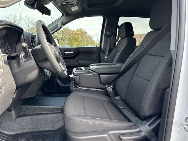 GMC Sierra 1500 Vehicle Full-screen Gallery Image 11