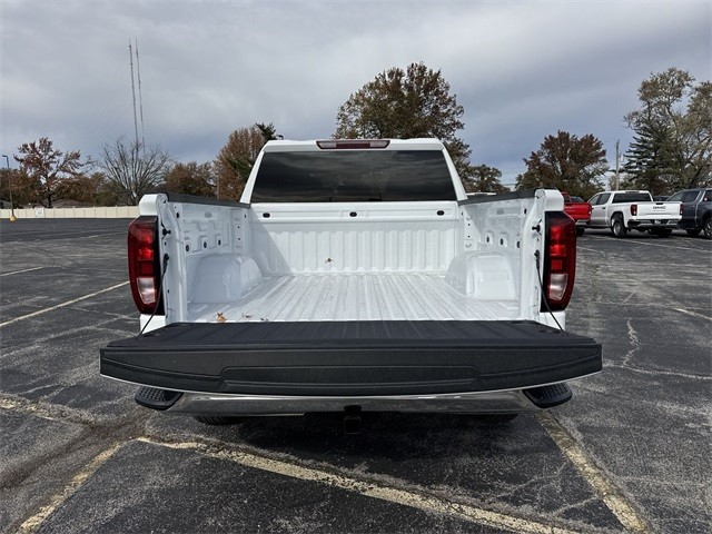 GMC Sierra 1500 Vehicle Full-screen Gallery Image 22