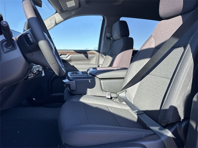 GMC Sierra 1500 Vehicle Full-screen Gallery Image 11