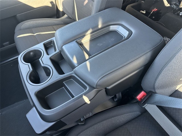 GMC Sierra 1500 Vehicle Full-screen Gallery Image 21