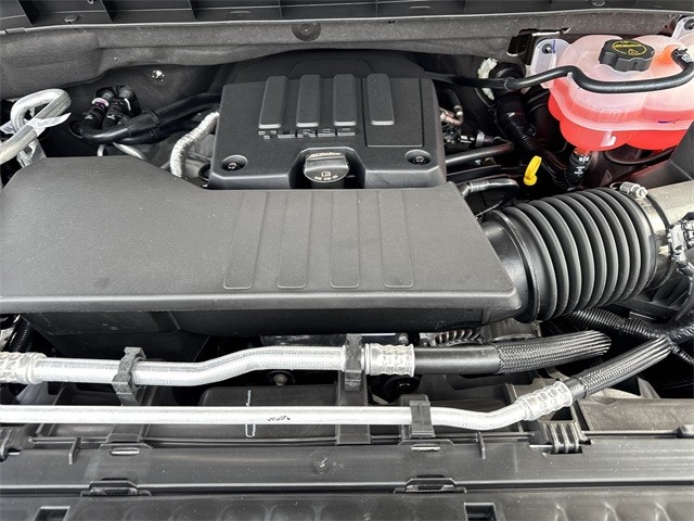 GMC Sierra 1500 Vehicle Full-screen Gallery Image 24