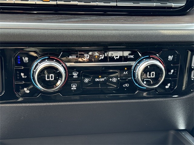 GMC Sierra 1500 Vehicle Full-screen Gallery Image 19