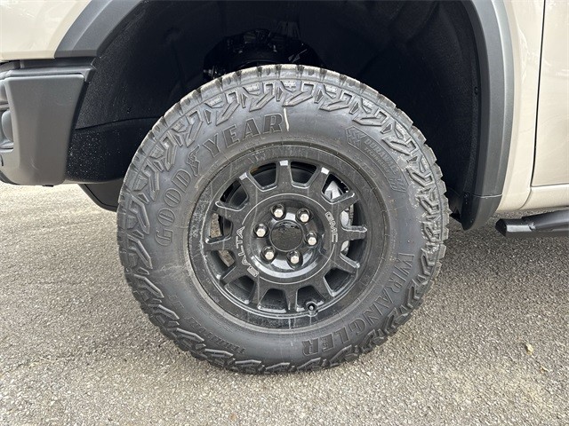 GMC Sierra 1500 Vehicle Full-screen Gallery Image 10