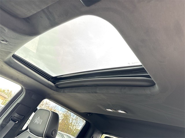 GMC Sierra 1500 Vehicle Full-screen Gallery Image 22