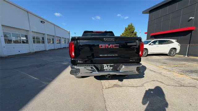 GMC Sierra 1500 Vehicle Full-screen Gallery Image 07