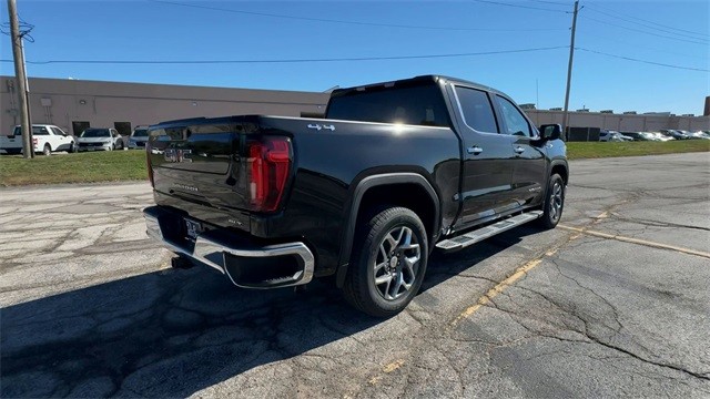 GMC Sierra 1500 Vehicle Full-screen Gallery Image 08