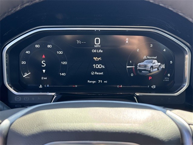 GMC Sierra 1500 Vehicle Full-screen Gallery Image 15