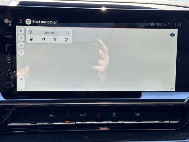 GMC Sierra 1500 Vehicle Full-screen Gallery Image 18