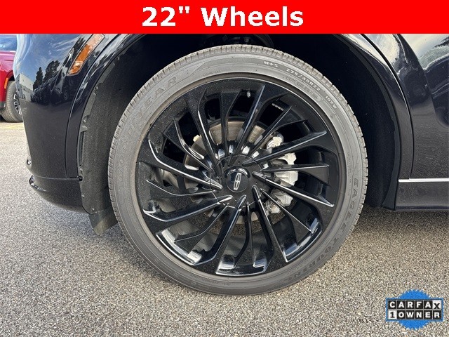 Lincoln Aviator Vehicle Full-screen Gallery Image 37