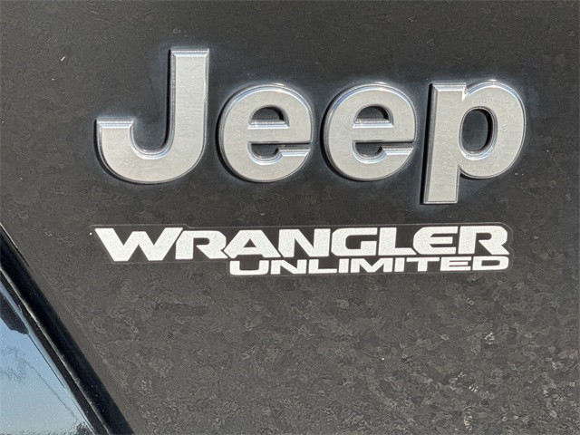 Jeep Wrangler Unlimited Vehicle Full-screen Gallery Image 33