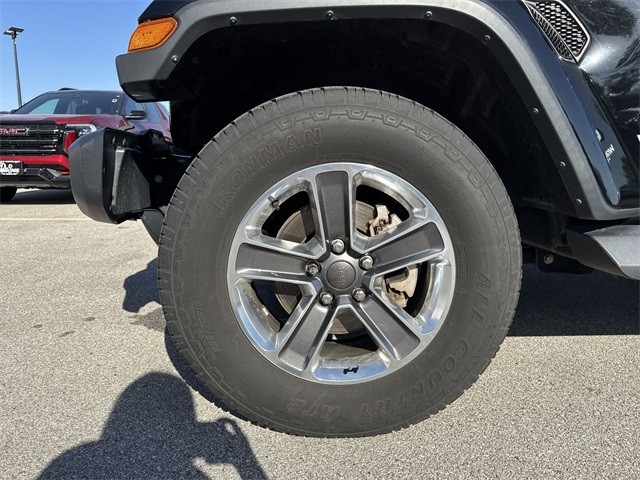 Jeep Wrangler Unlimited Vehicle Full-screen Gallery Image 35