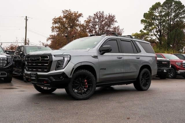 GMC Yukon Vehicle Full-screen Gallery Image 08