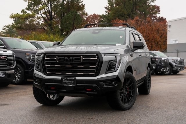 GMC Yukon Vehicle Full-screen Gallery Image 09