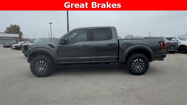 Ford F-150 Vehicle Full-screen Gallery Image 06