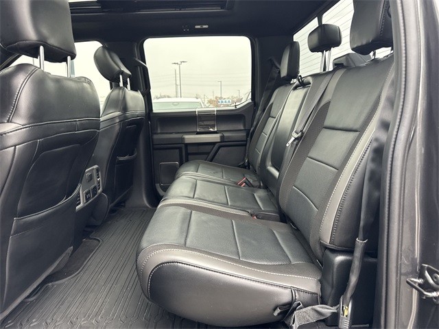 Ford F-150 Vehicle Full-screen Gallery Image 29