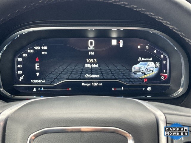 GMC Yukon XL Vehicle Full-screen Gallery Image 15